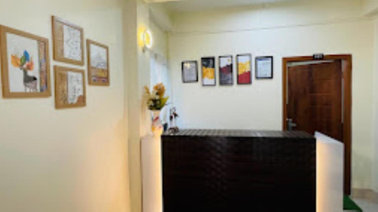 Hotel Sunrise Imphal Exterior photo